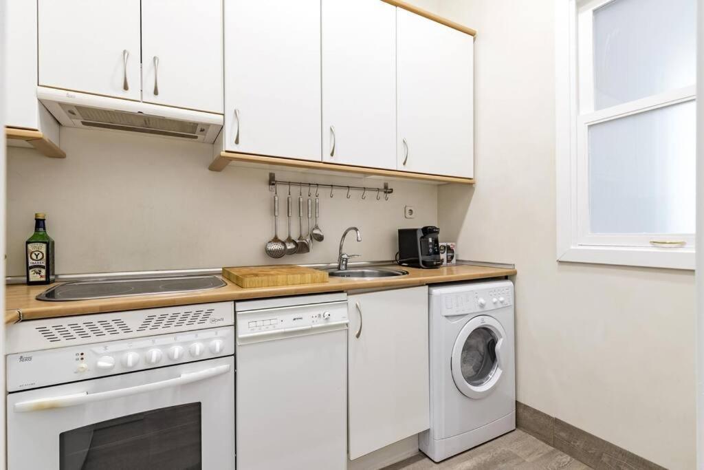 דירות Apartamento Proximo A Gran Via מדריד מראה חיצוני תמונה
