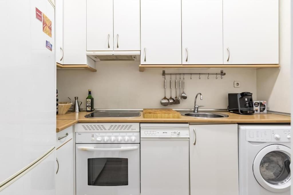 דירות Apartamento Proximo A Gran Via מדריד מראה חיצוני תמונה