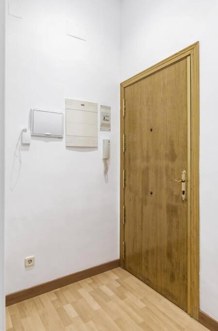 דירות Apartamento Proximo A Gran Via מדריד מראה חיצוני תמונה